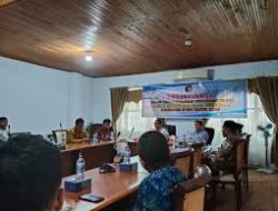 BKD Mukomuko Serahkan Peralatan Penunjang Penagihan Pajak Kendaraan