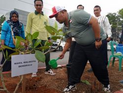 Pemkot Bengkulu Luncurkan Program Gempita: Tanam Ribuan Kamboja